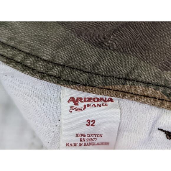 Arizona Jeans Camo Cargo Pocket Shorts Y2K Style Mens Size 32 Buttons Zipper - Picture 4 of 5